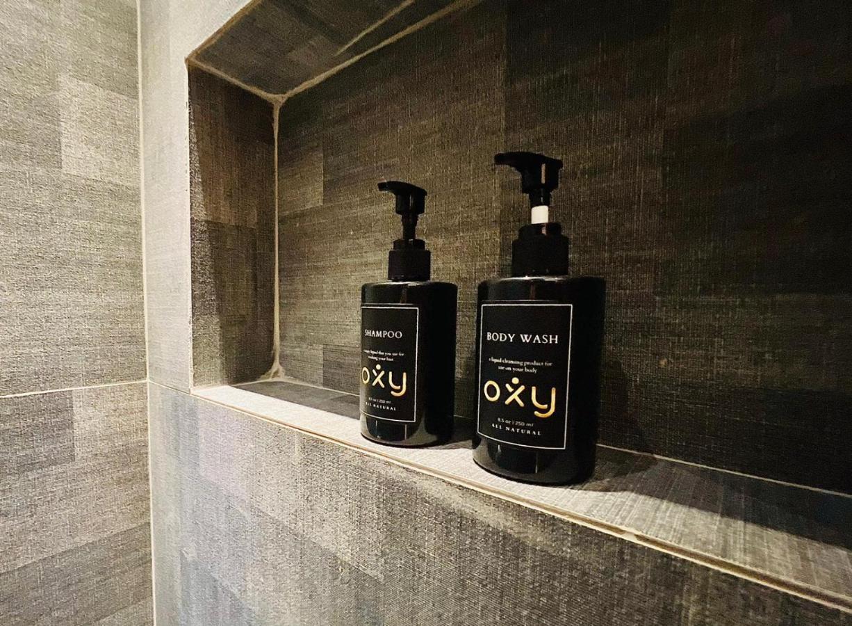 Oxy Suites G-03 At Shop House Meisterstadt Pollux Habibie Batam ภายนอก รูปภาพ
